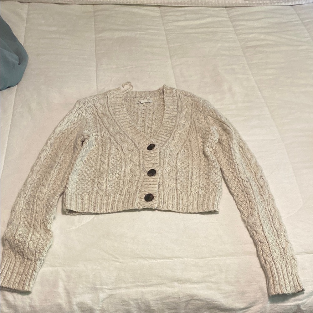 Women's Cream Cable Knit Sweater